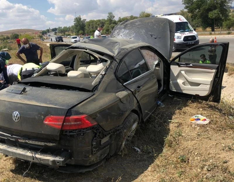 Giresun’da bulunan Bakan Kurum’un korumaları Çorum’da kaza yaptı: 4 yaralı
