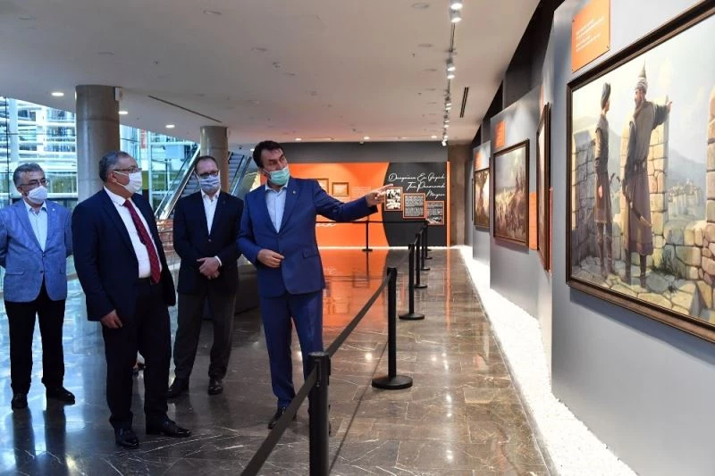 Fetih Müzesi Metin Kıratlı’yı byüledi
