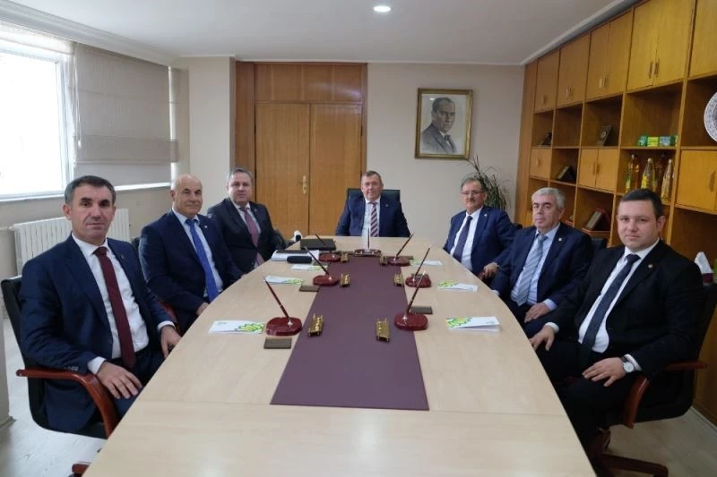 Ayçiçeğinde beklenen fiyat açıklandı
