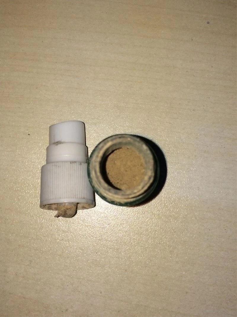 Parfüm şişesinden eroin çıktı
