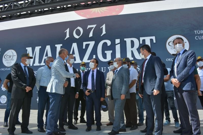 Tarım ve Orman Bakan Yardımcısı Akif Özkaldı, Malazgirt’te geldi
