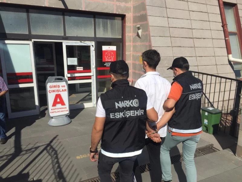 Narkotim sokak satıcılarının ensesinde
