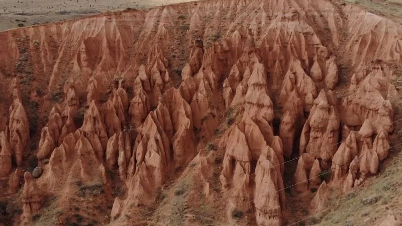 Kırıkkale’nin Hasandede ‘Peri Bacaları’
