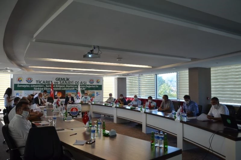 Vergi Dairesi Başkanı Karakaş Gemlikli sanayicilerle buluştu
