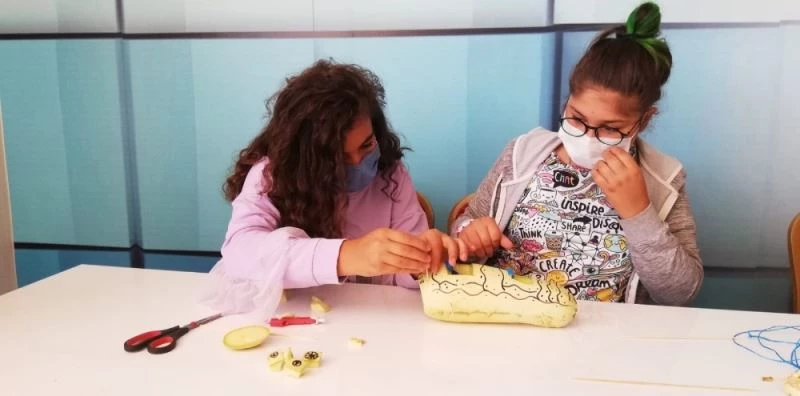 Hayallerini sanata dönüştürüyorlar
