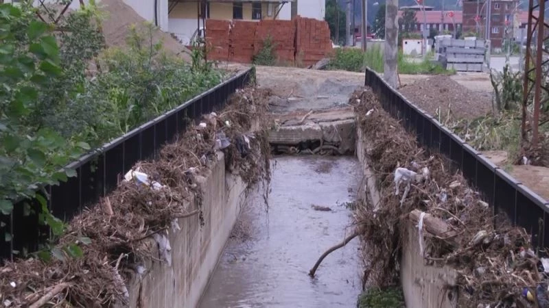 Rize merkeze bağlı Pazarköy’de hafta sonu yaşanan sel sonrası yöre halkının tepkisi sürüyor
