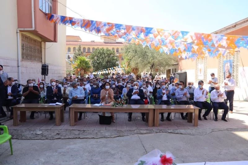 AK Parti ilçe kongreleri yapıldı
