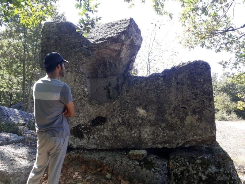Kocaeli’de definecilerin talan ettiği tarihi dokular gün yüzüne çıkmayı bekliyor
