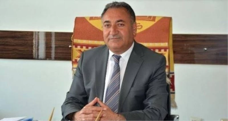 Milli Eğitim Müdürü Yüzer okullardaki hazırlıkları inceledi
