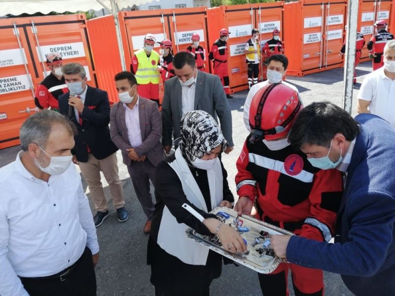 Sancaktepe’deki deprem konteynerleri hayat kurtaracak
