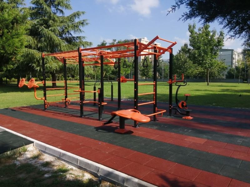 Büyükşehir, ilk workout spor istasyonunu kurdu
