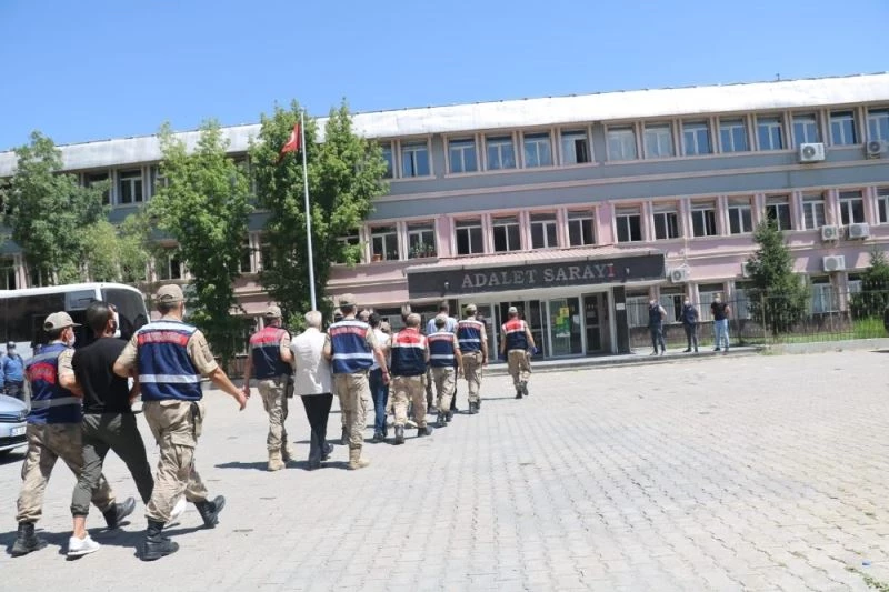 Binbaşı Kulaksız’ı şehit eden işbirlikçiler tutuklandı
