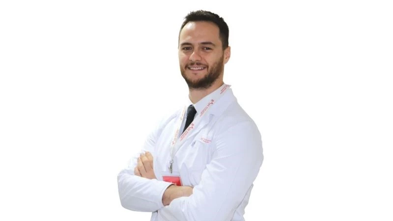 Yumurtalık kanseri için sitoredüktif cerrahi
