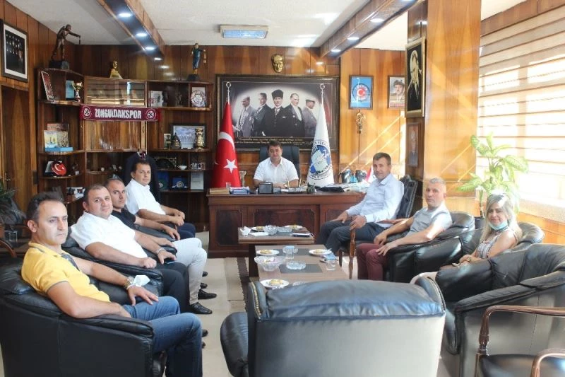 Karayılmaz, Yeşil ile bir araya geldi
