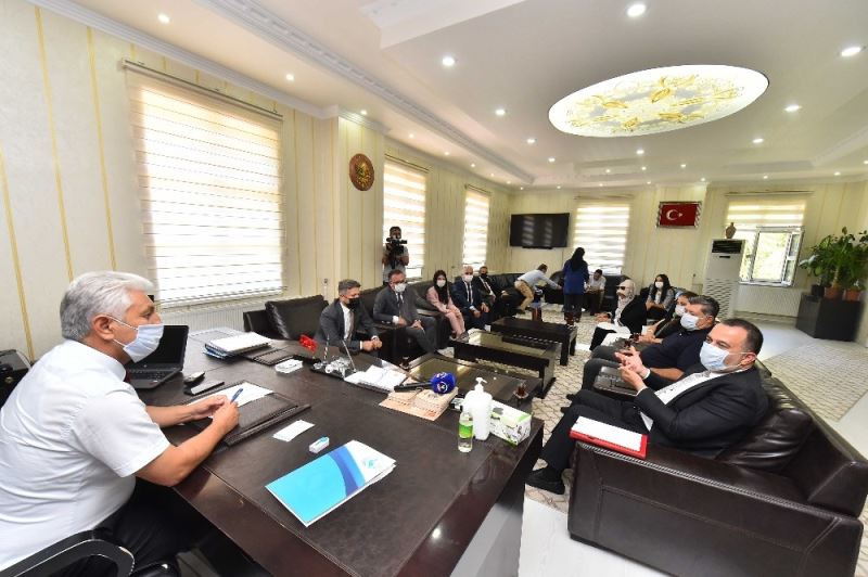 Ankara Kent Konseyi, belediyeler ve STK’lar Tuz Gölü için devrede
