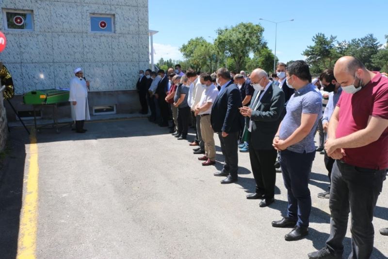 Başkan Orhan’ın acı günü
