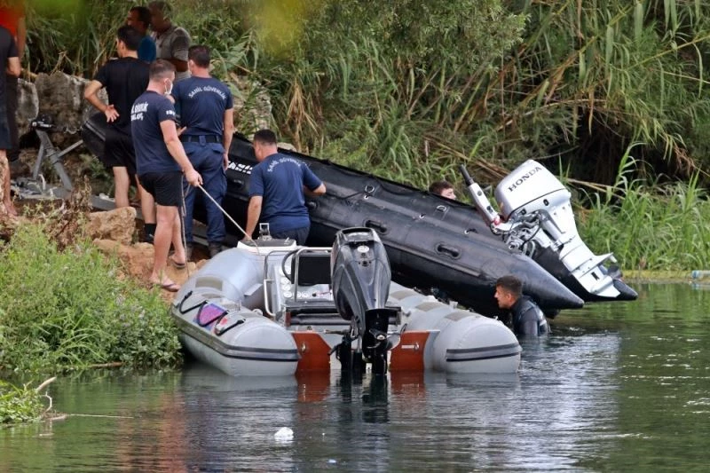 Kanalda kaybolan 17 yaşındaki genci arama çalışmaları devam ediyor
