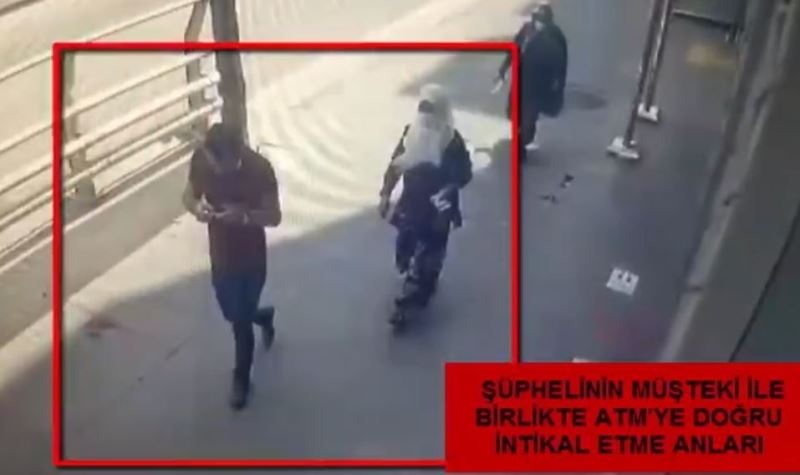 Yardım bahanesiyle yaklaştı, paraları kendi hesabına aktardı
