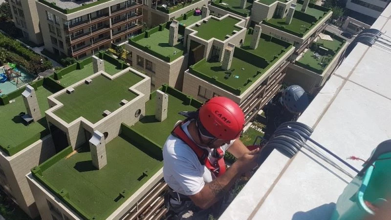 Hayatları 11 mm’lik ipe bağlı
