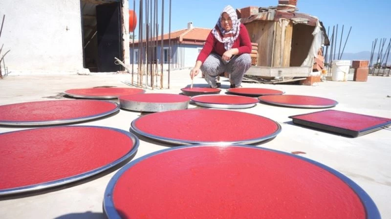 Sarıgöl’de ev hanımlarının kışlık telaşı başladı
