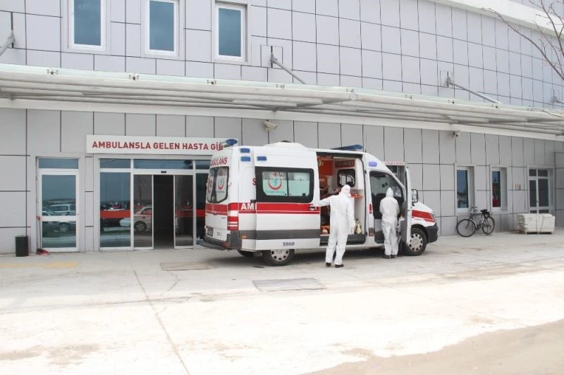 Karantinayı ihlal edip yurda yerleşenler yurt ücretini de ödeyecek
