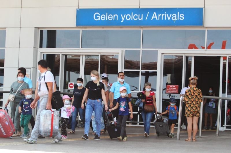 Antalya, turizmdeki rakiplerini hayal kırıklığına uğrattı
