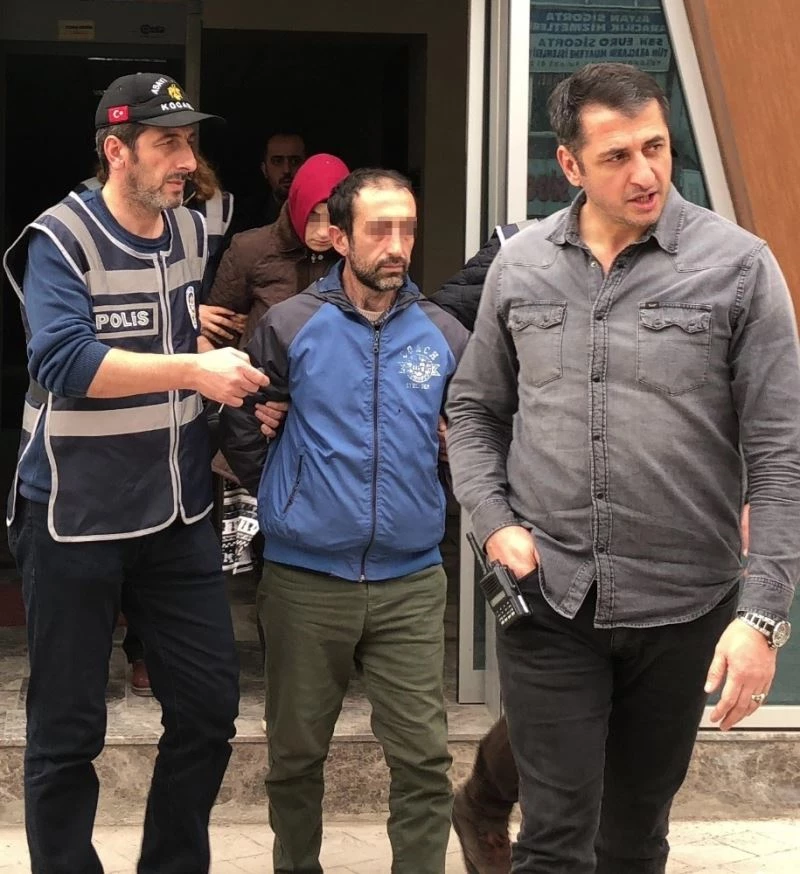 Sevgilisiyle birlikte uyuyan kocasını öldüren kadın hakkında haksız tahrik indirimi talebi
