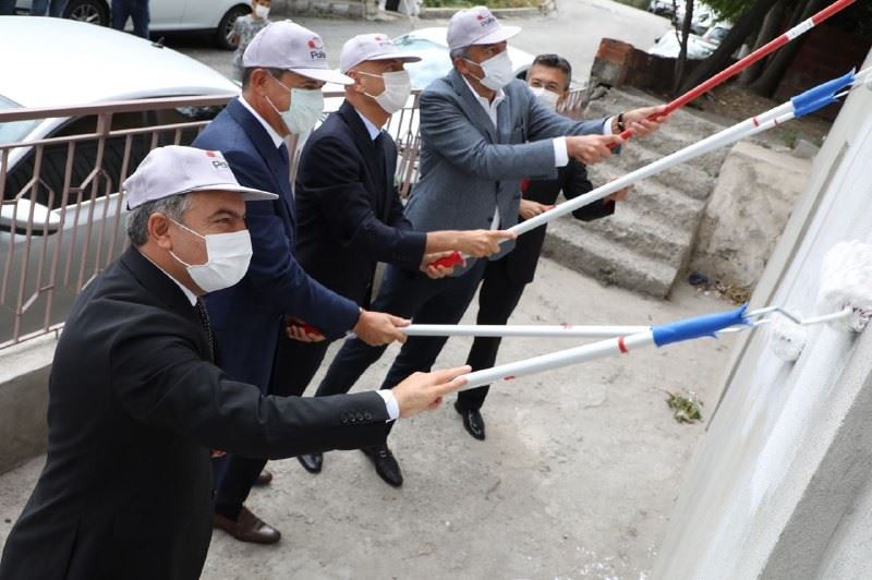 Bu protokolle Dilovası’ndaki evler rengarenk olacak
