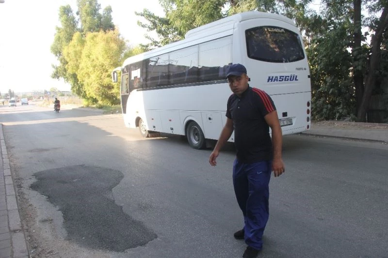 Hafif ticari araç çarptı hayatı karardı
