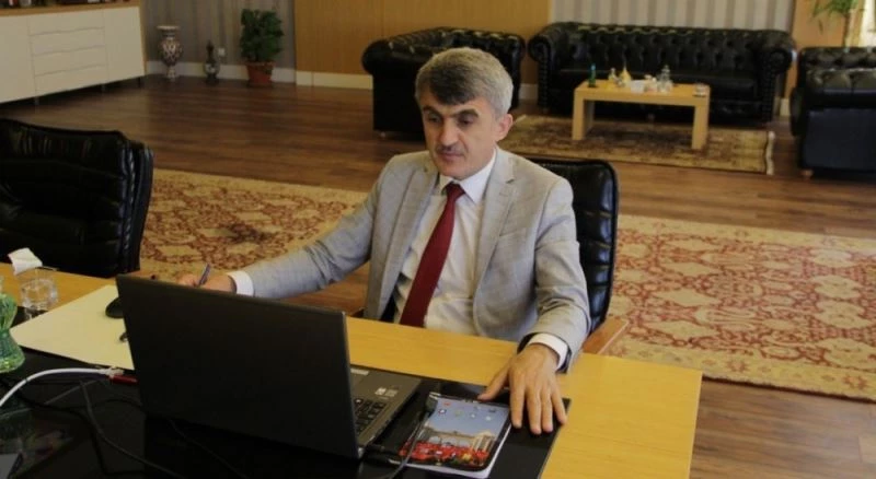 Rektör Uysal, ADIM Üniversiteleri toplantısına katıldı
