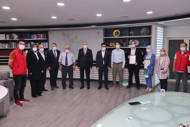 Başkan Faruk Özlü “Gençlerin fikirleri bizim için önemlidir”
