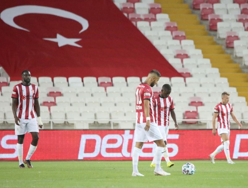 Sivasspor 2014’ten beri ilk kez yenildi
