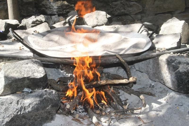 Nohudun meşe ateşinde başlayan yolculuğu
