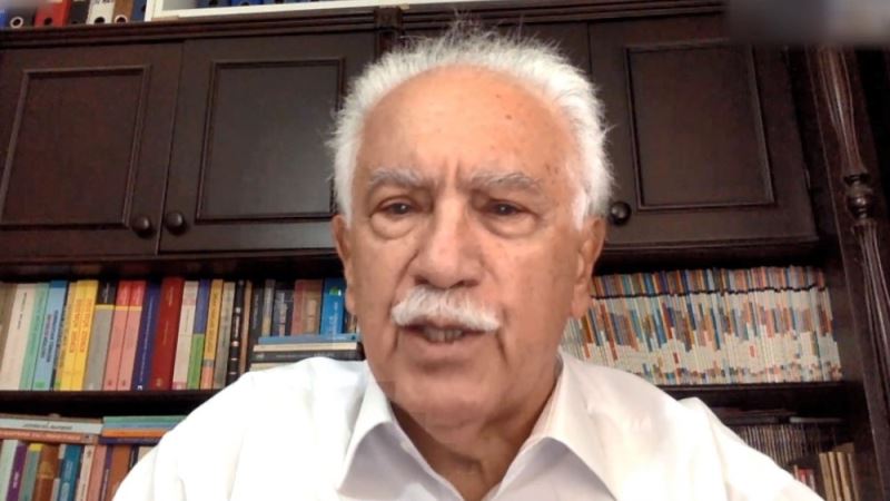 Doğu Perinçek: “FETÖ bir fotoğraf karesi için 5 milyon dolar teklif etti”
