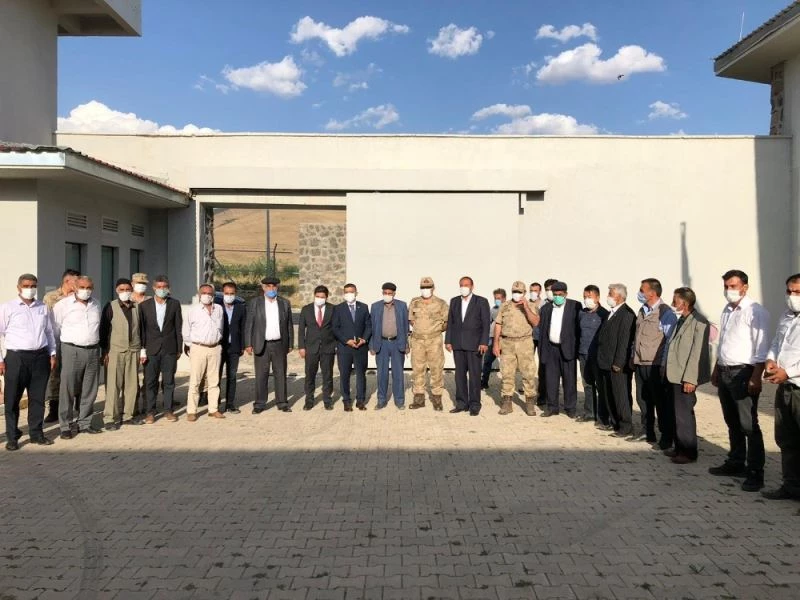 Erciş’te husumetli aileler barıştırıldı
