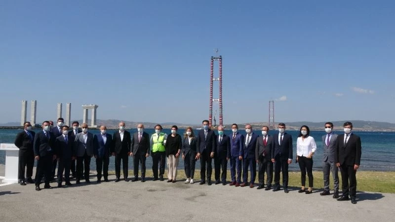 Bakan Karaismailoğlu, 318 metre yüksekten 1915 Çanakkale Köprüsünü inceledi
