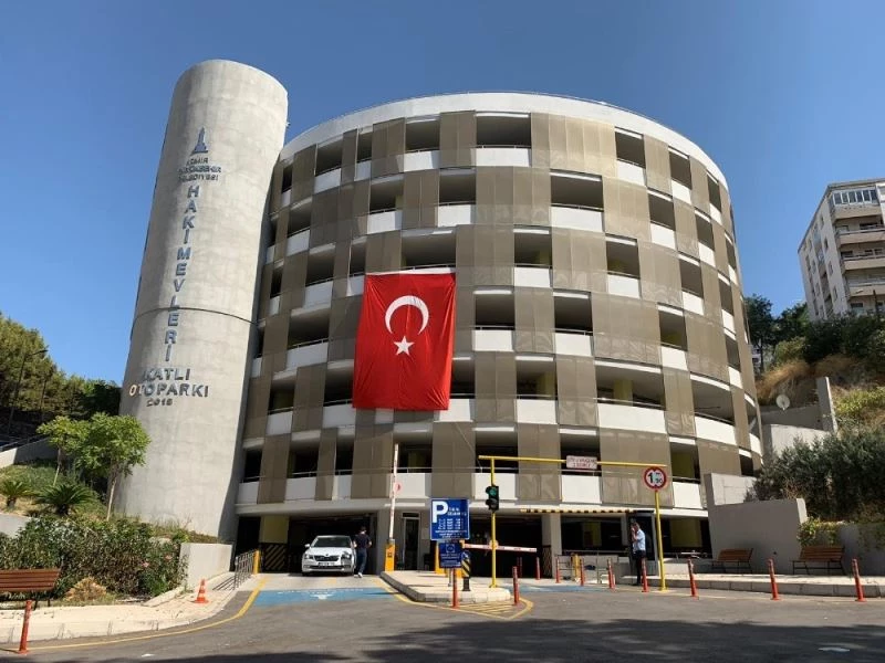 İZELMAN’dan sağlıkçılar için ücretsiz otopark hizmetine devam kararı
