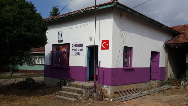 Üç yıldır kulüp binası olmayan Kınıkspor yardım bekliyor
