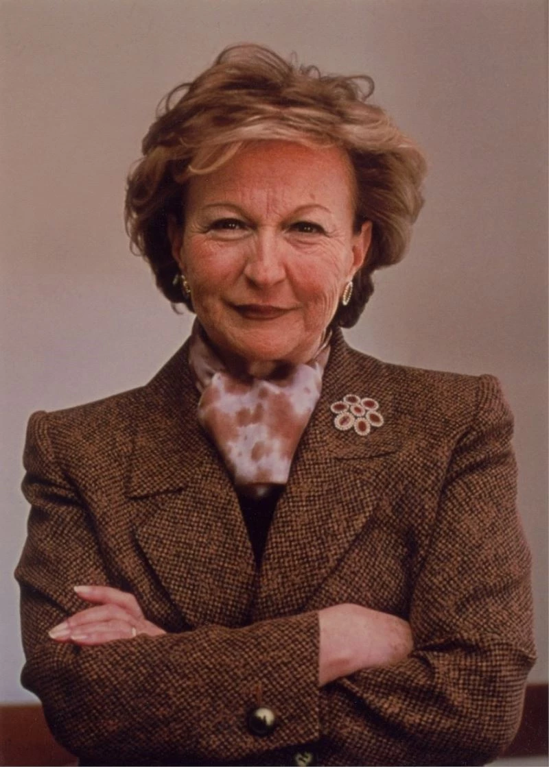 Koç Ailesi’nden Suna Kıraç vefat etti
