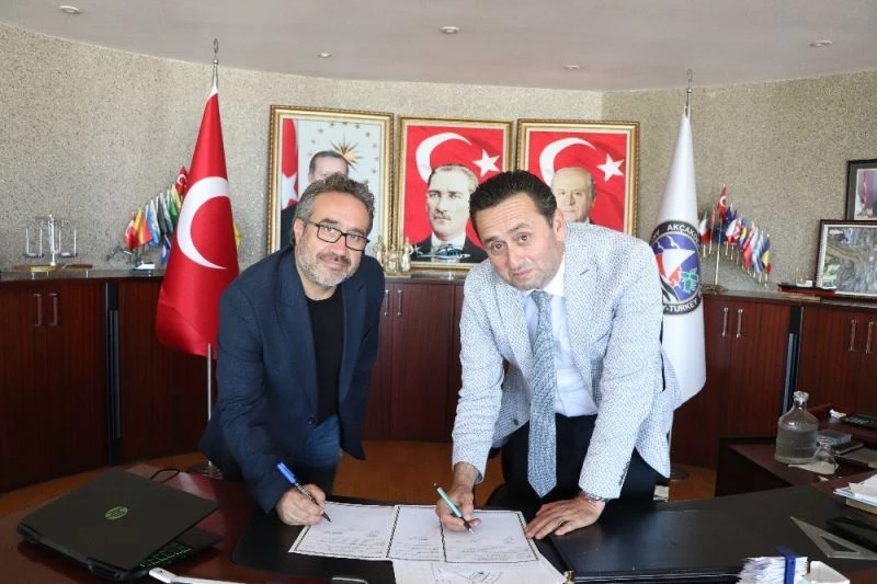 Başkan Yanmaz kapalı pazaryeri için imzayı attı
