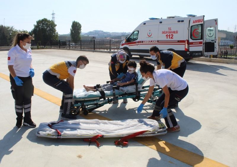 8 yaşındaki çocuk için ambulans helikopter sevk edildi

