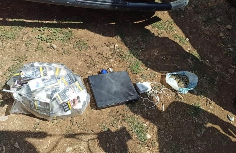 Market hırsızını ayakkabı izleri ele verdi
