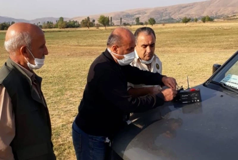 Elazığ’da yasak cihazla avlanan 2 şahsa işlem yapıldı
