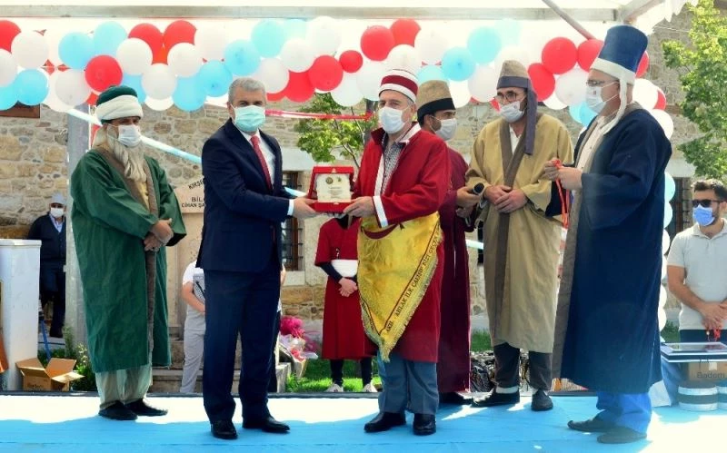 Vali Akın, İl Ahisine ŞED kuşatarak ödül verdi
