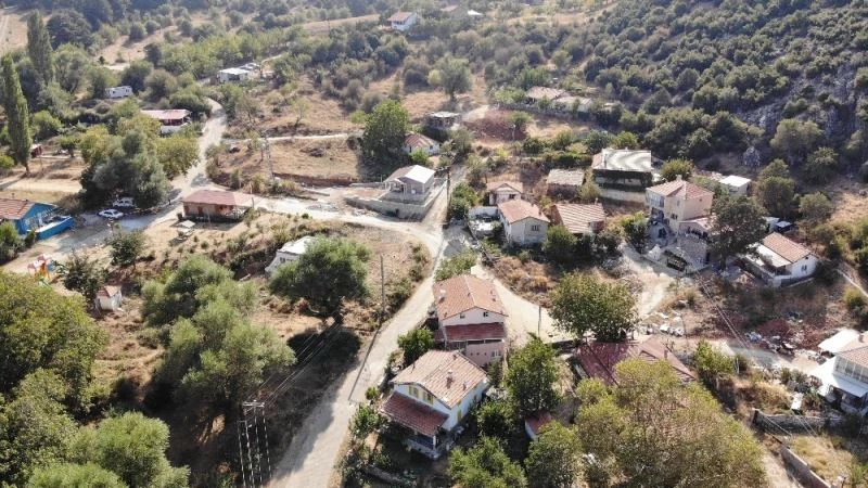 (Özel) Spil’in şifa dağıtan mahallesi; havası ve suyu her derde deva oluyor
