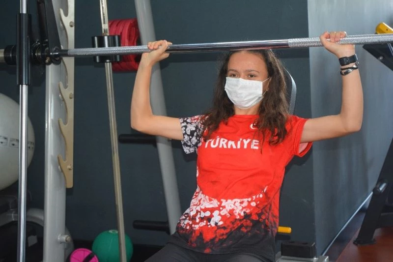 (Özel haber) Milli sporcu Rumeysa Coşkun, gözünü Avrupa’ya dikti
