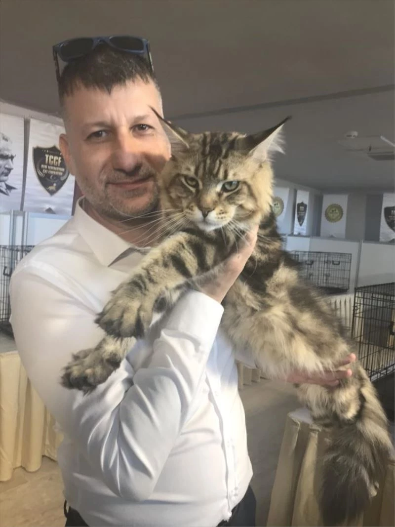 Hayvanseverleri buluşturan fuar Antalya