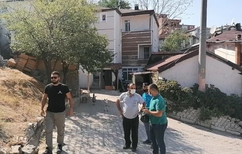 Akrep ve yılanlar eve dadanınca vatandaşların uykuları kaçtı
