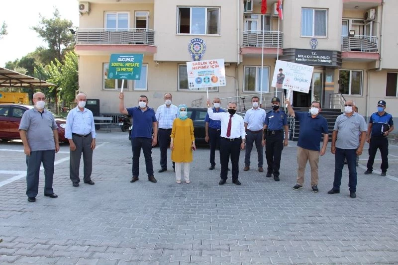 Kaymakam Duru elinde dövizle denetim yaptı
