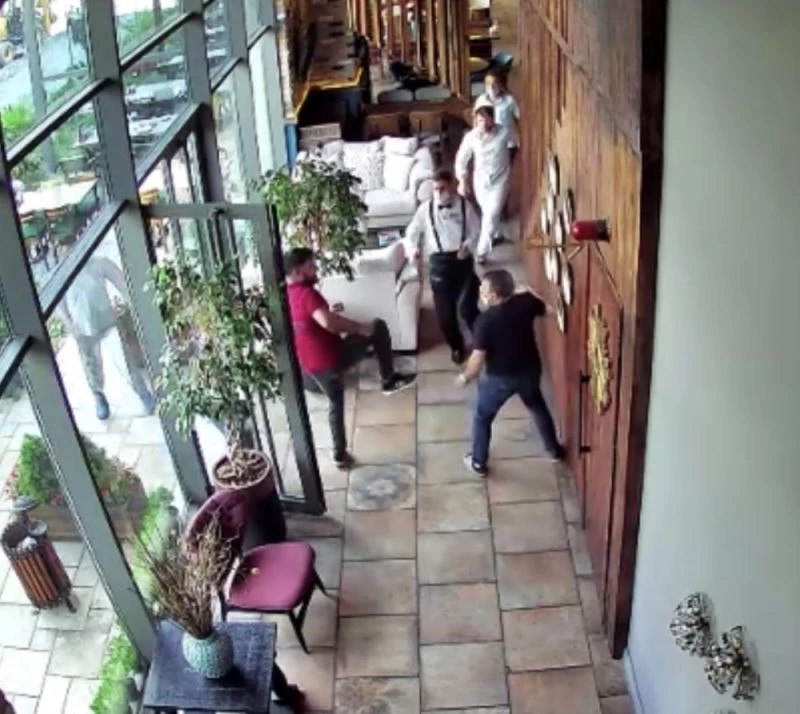 Esenyurt’ta değnekçi terörü
